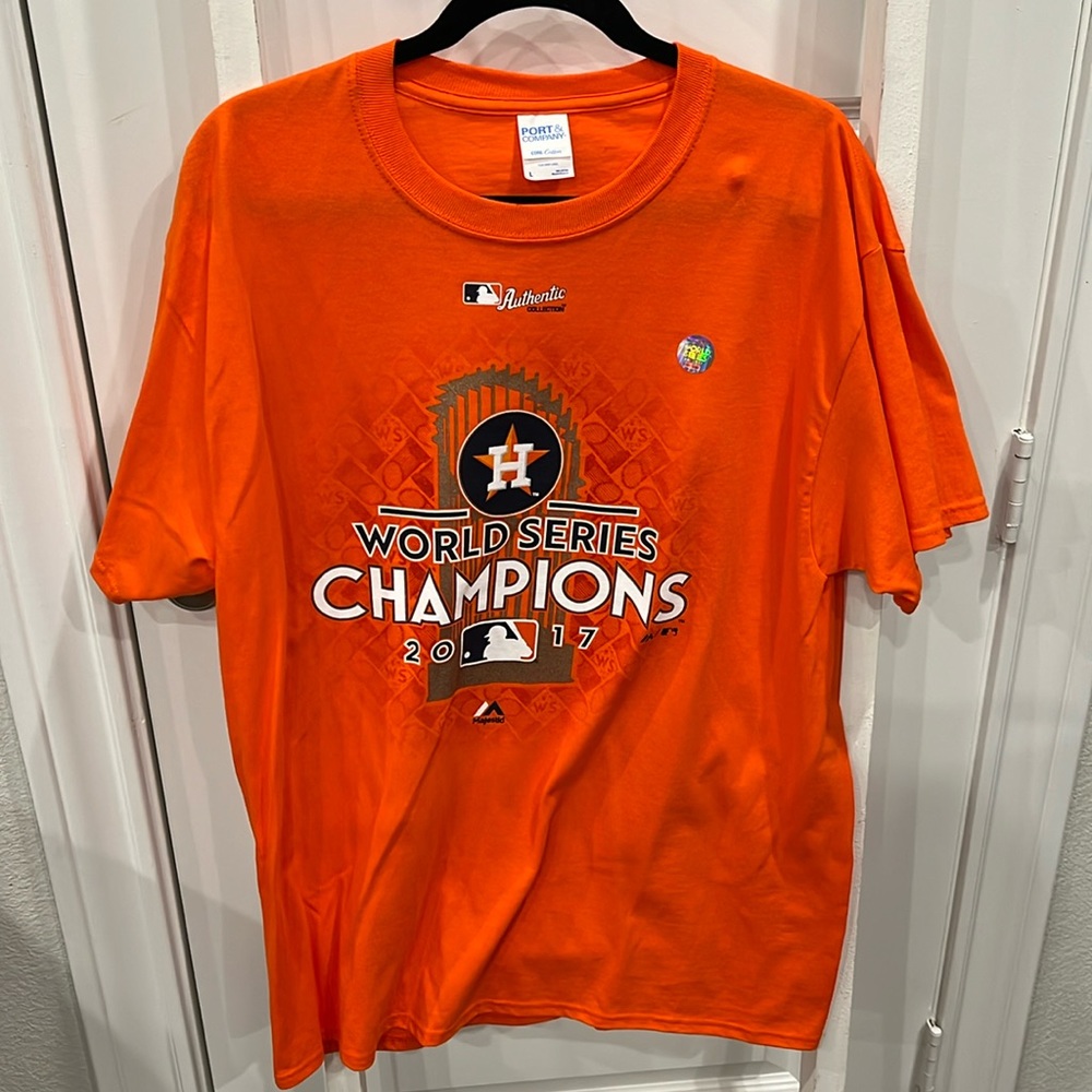 Houston Astros 2017 World Series Champions Short Sleeve T-Shirt - Men’s Large